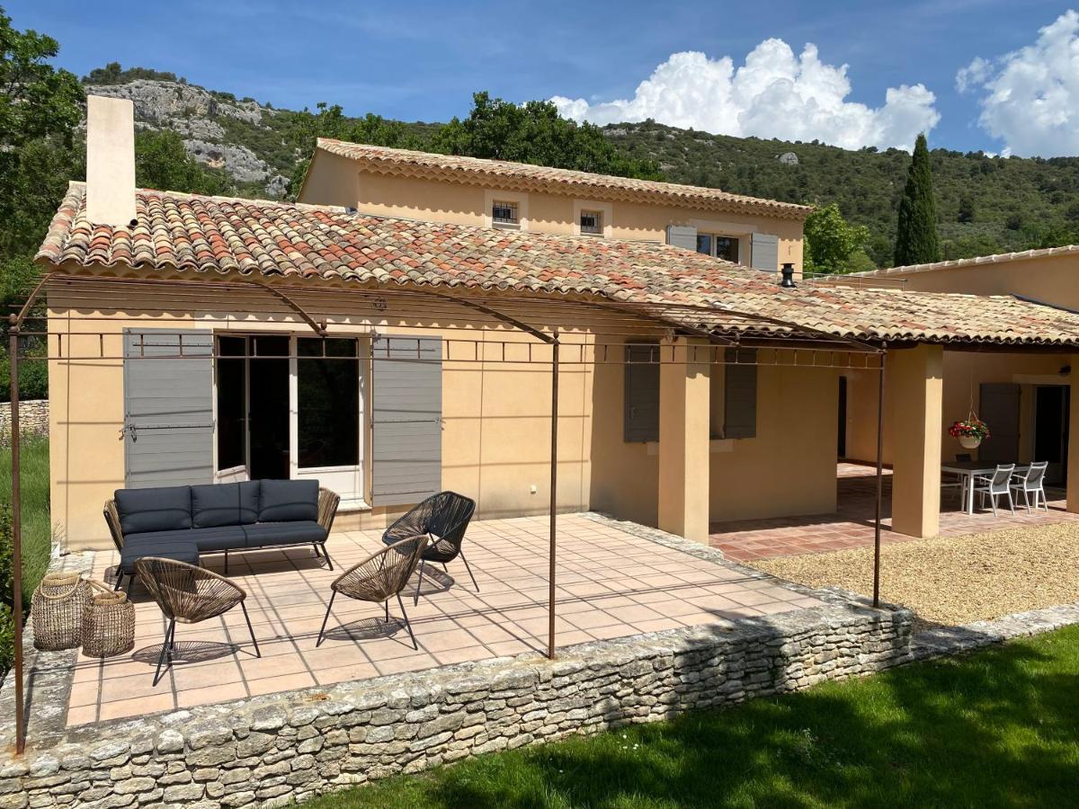 Chante Coucou Saint-Saturnin-lès-Apt Esterno foto